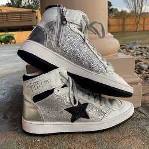 Vintage Havana Women’s High Top Dream Rhinestone Zip-up Casual Sneaker Size 7